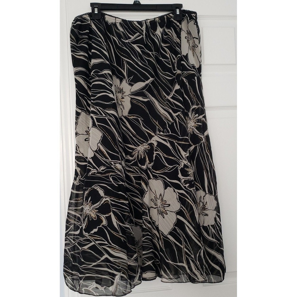 Metro Wear Womans Plus Skirt Size 2X